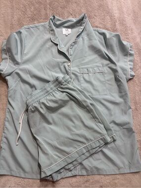 Relaxed Short-Sleeve Pajama Set in Light Sage —